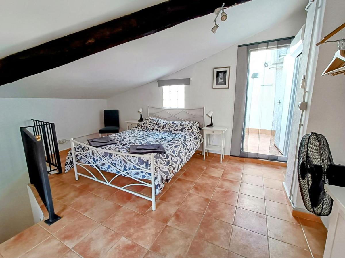 Casa En La Valleta Ginestar Bagian luar foto