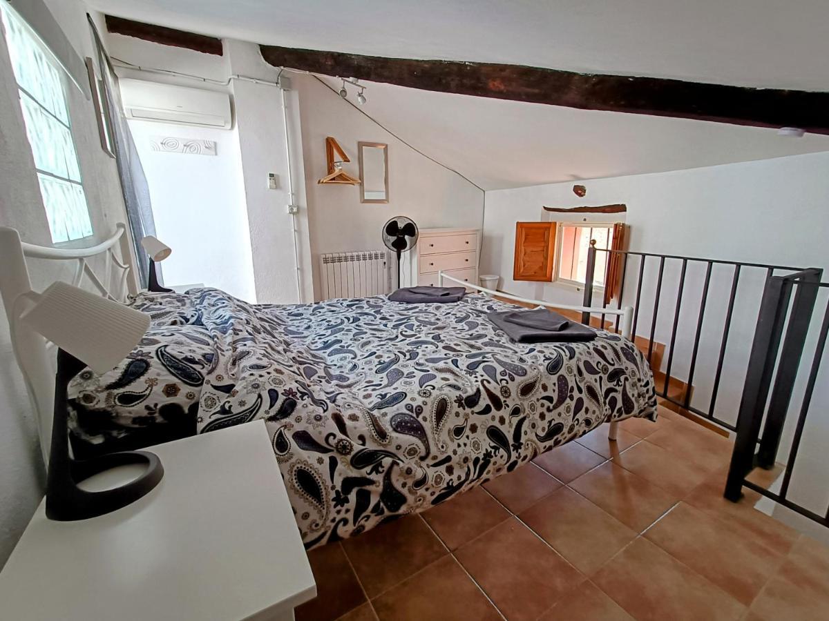 Casa En La Valleta Ginestar Bagian luar foto